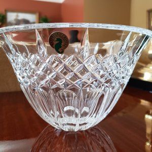 New, with tags Waterford cut crystal bowl